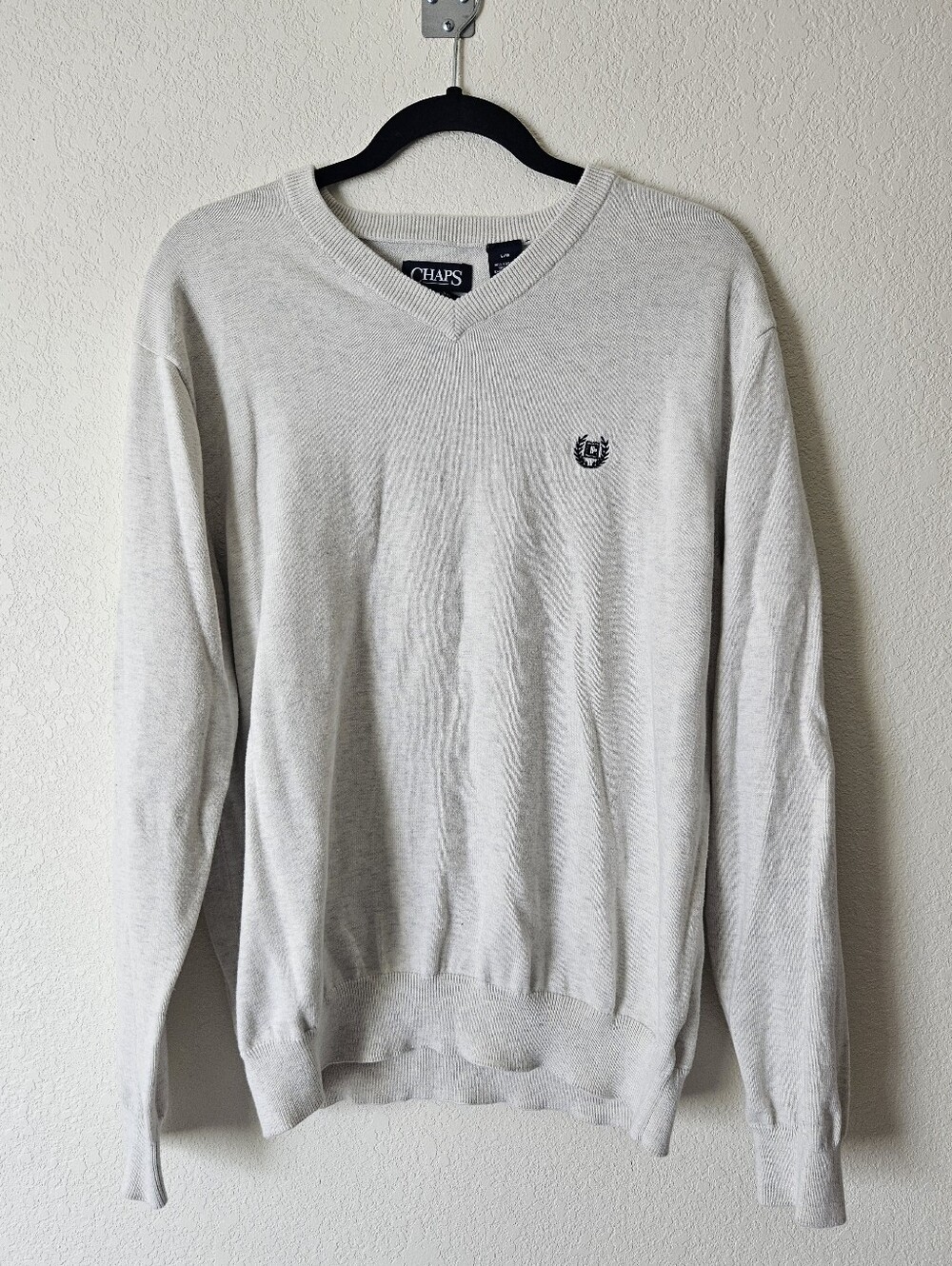Chaps V-Neck Cotton Silk Blend Sweater with Crest